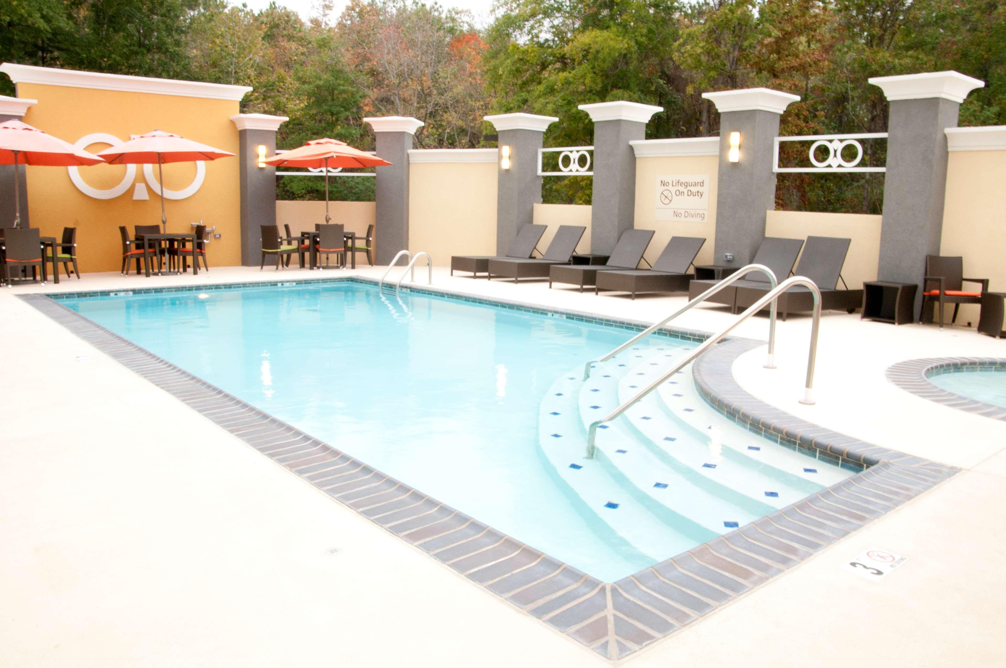 Hampton Inn By Hilton Leesville Fort Johnson Exteriör bild