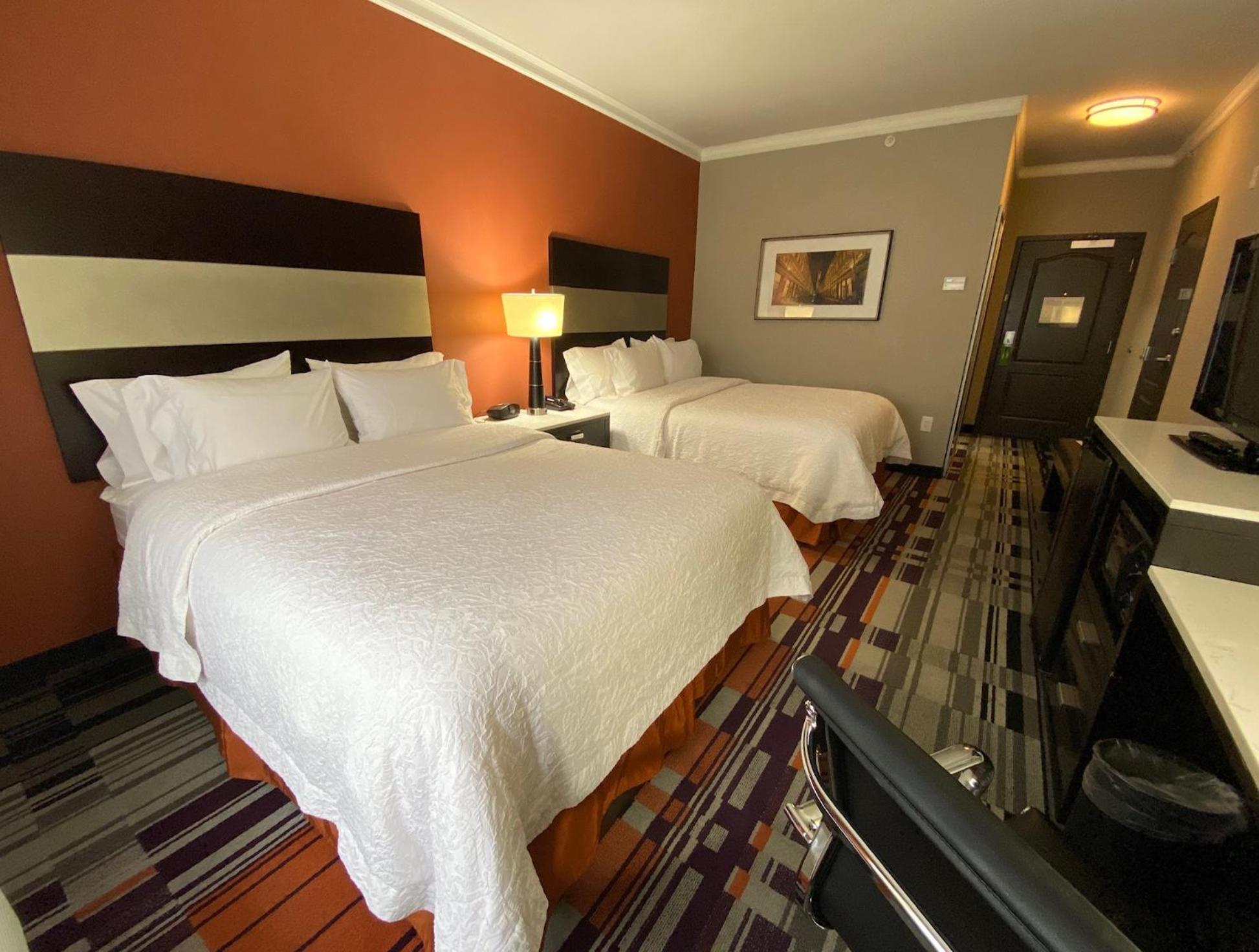 Hampton Inn By Hilton Leesville Fort Johnson Exteriör bild
