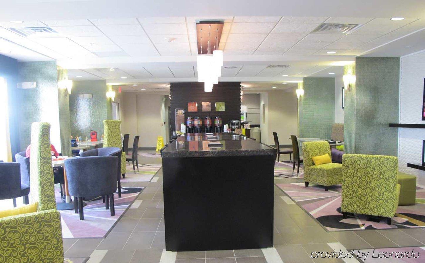 Hampton Inn By Hilton Leesville Fort Johnson Restaurang bild