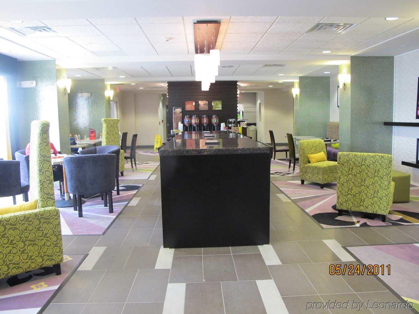 Hampton Inn By Hilton Leesville Fort Johnson Restaurang bild