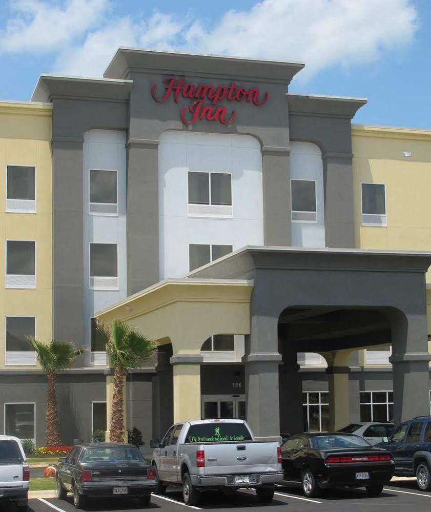 Hampton Inn By Hilton Leesville Fort Johnson Exteriör bild